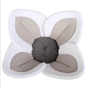 Blooming Bath Lotus Spa Bath